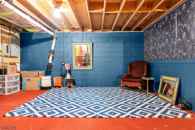 517 Townsbury Rd, Liberty Twp., NJ 07838
