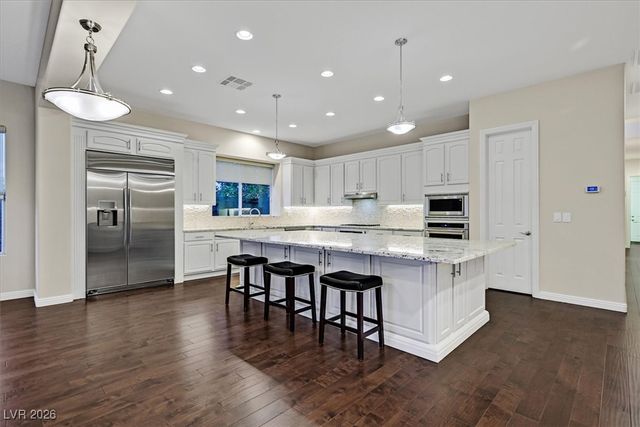 12007 OAKLAND HILLS Drive, Las Vegas, NV 89141