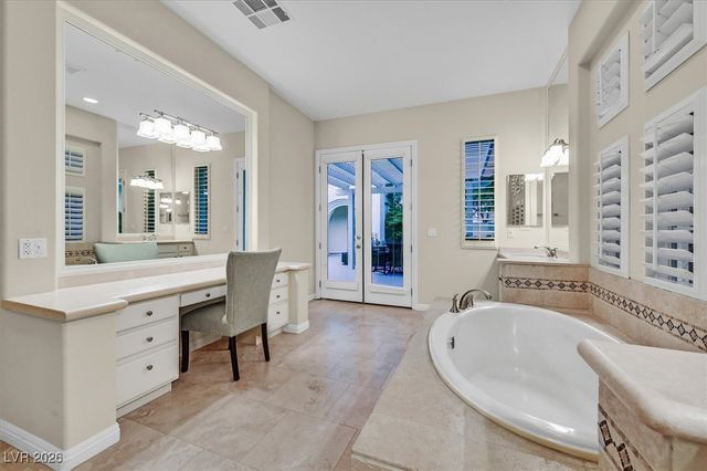 12007 OAKLAND HILLS Drive, Las Vegas, NV 89141