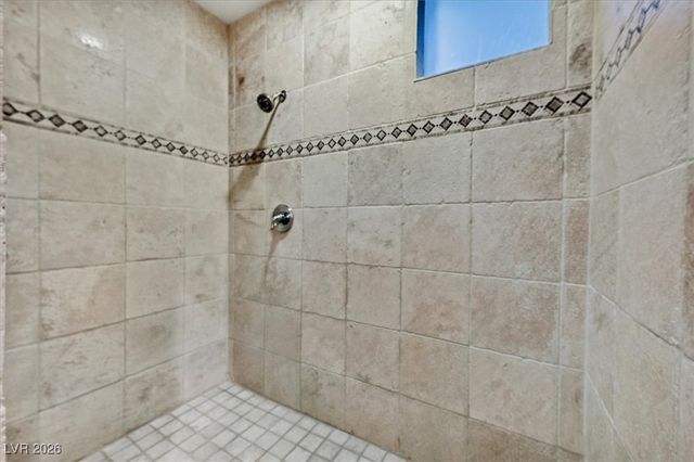 12007 OAKLAND HILLS Drive, Las Vegas, NV 89141