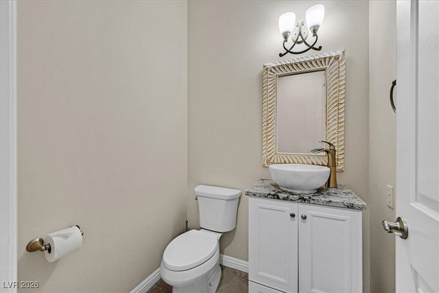 12007 OAKLAND HILLS Drive, Las Vegas, NV 89141