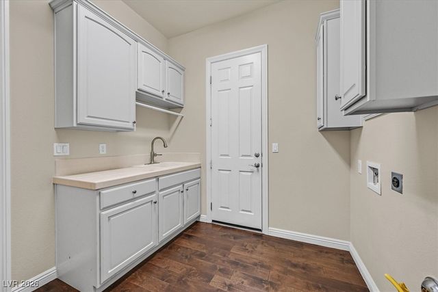 12007 OAKLAND HILLS Drive, Las Vegas, NV 89141