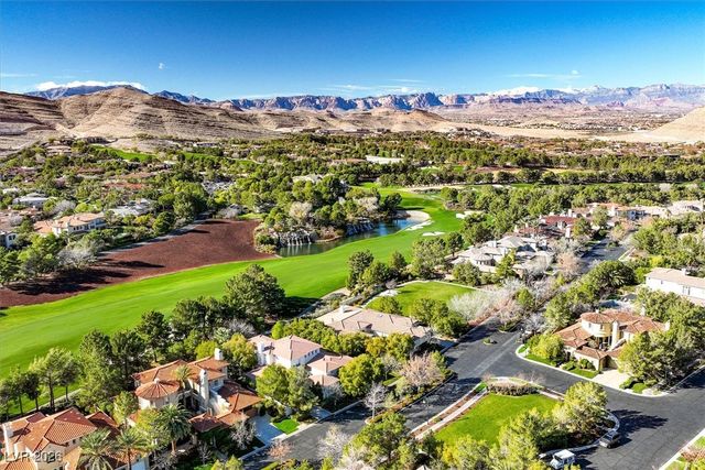 12007 OAKLAND HILLS Drive, Las Vegas, NV 89141