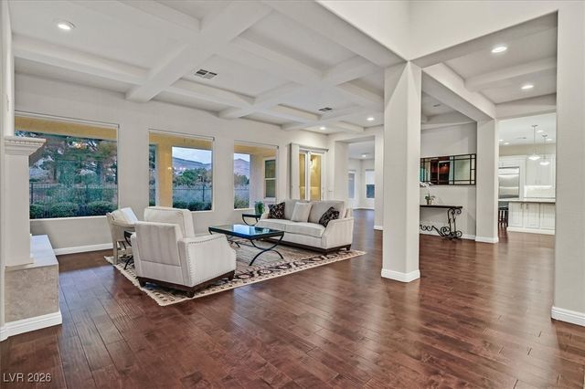 12007 OAKLAND HILLS Drive, Las Vegas, NV 89141