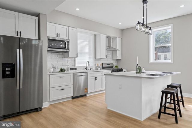 4029 FAIRVIEW AVE, Baltimore, MD 21216