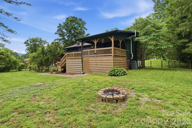 337 Woody Lane, Asheville, NC 28804