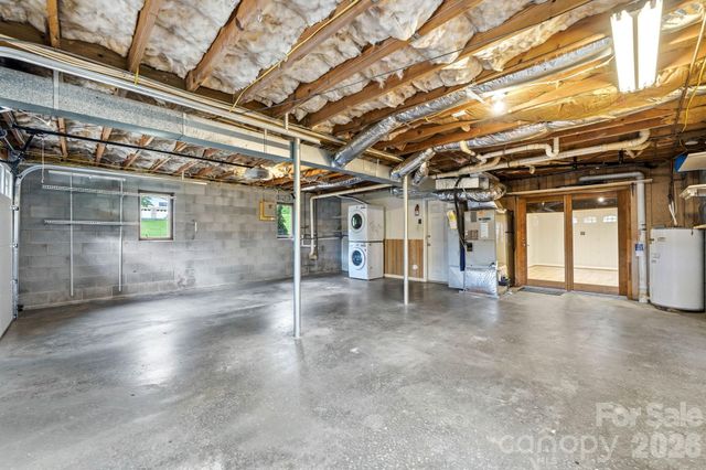 337 Woody Lane, Asheville, NC 28804