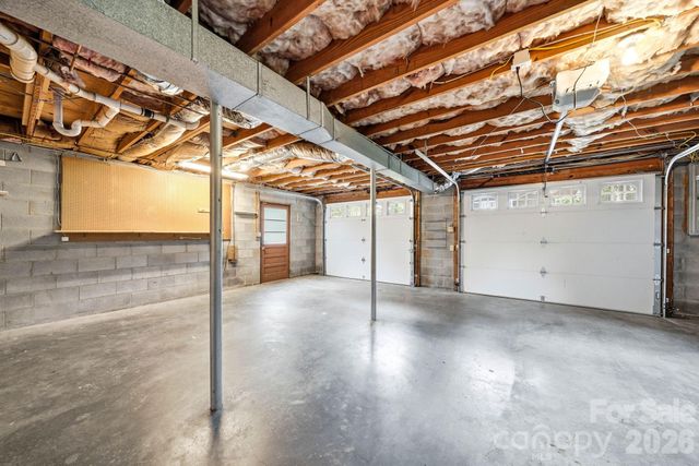 337 Woody Lane, Asheville, NC 28804