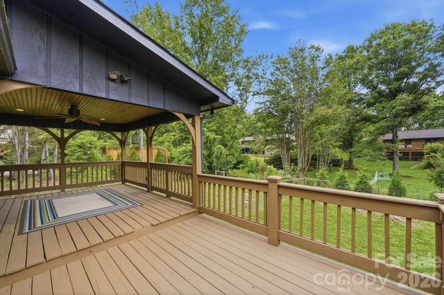 337 Woody Lane, Asheville, NC 28804