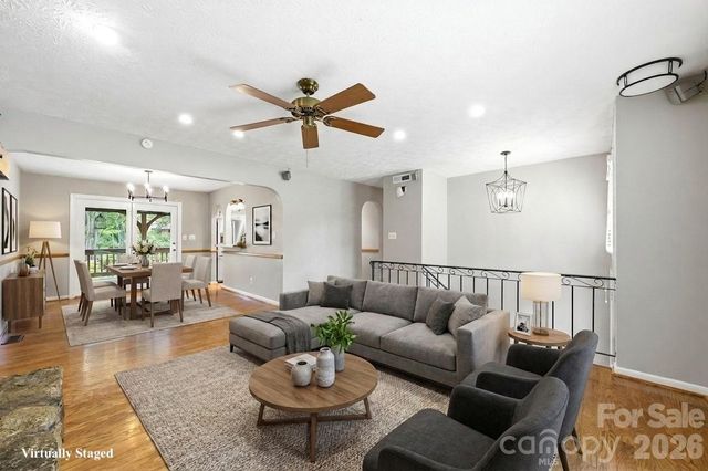337 Woody Lane, Asheville, NC 28804