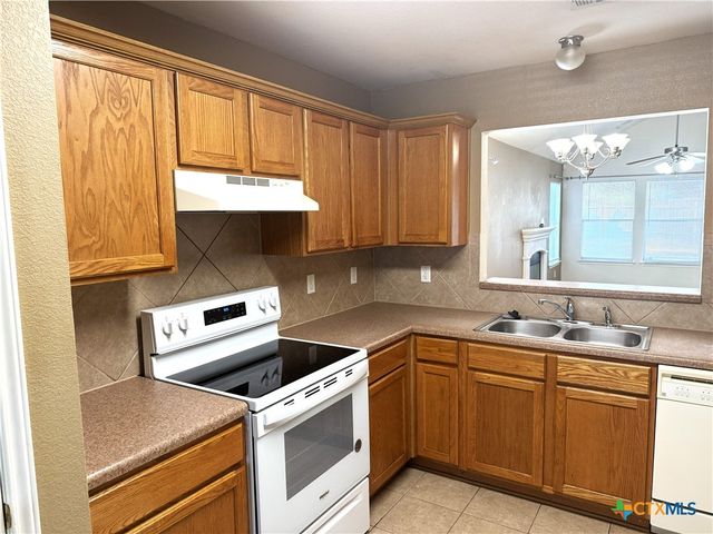 4402 Golden Gate Drive, Killeen, TX 76549