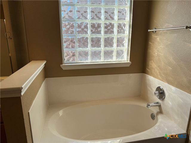 4402 Golden Gate Drive, Killeen, TX 76549