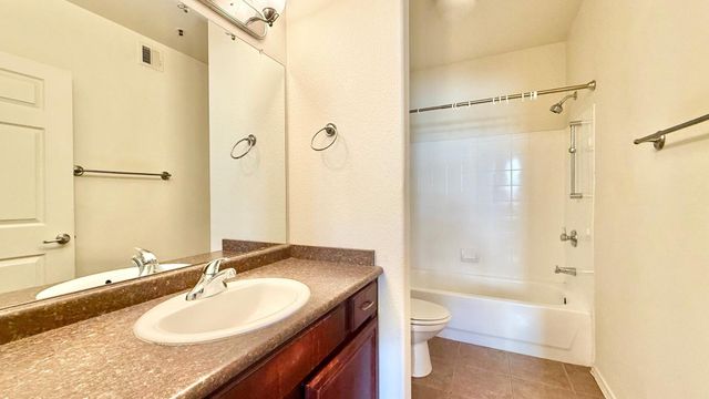 4925 E Desert Cove Avenue 143, Scottsdale, AZ 85254