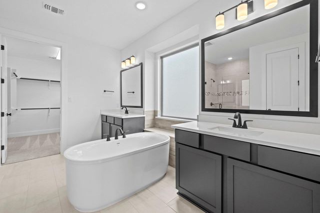 1160 Flying Cloud TRL, Georgetown, TX 78628