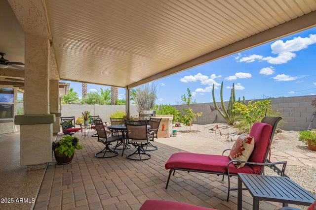 583 W BISMARK Street, San Tan Valley, AZ 85143