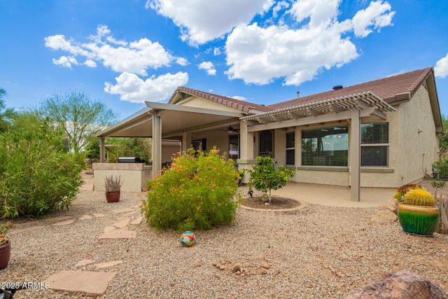 583 W BISMARK Street, San Tan Valley, AZ 85143