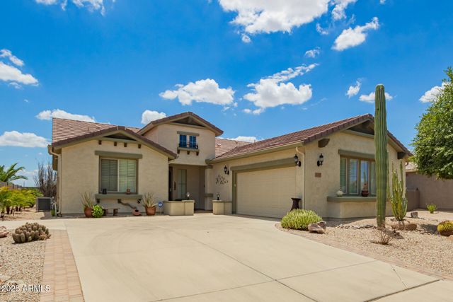 583 W BISMARK Street, San Tan Valley, AZ 85143