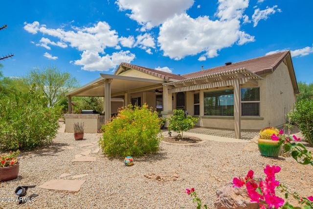 583 W BISMARK Street, San Tan Valley, AZ 85143