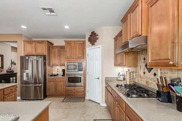 583 W BISMARK Street, San Tan Valley, AZ 85143