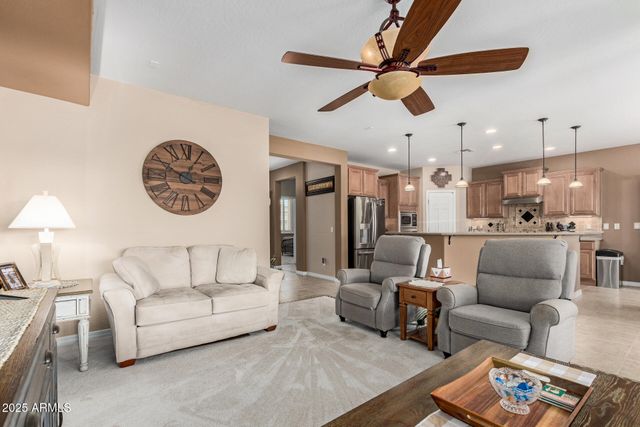 583 W BISMARK Street, San Tan Valley, AZ 85143