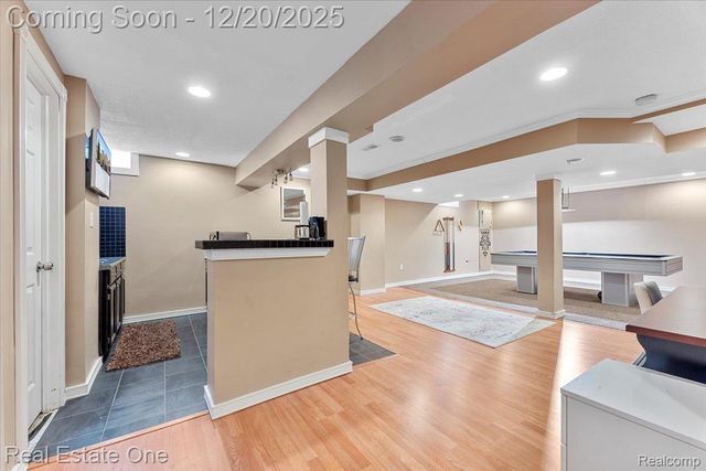 15405 Oakleigh, Southgate, MI 48195