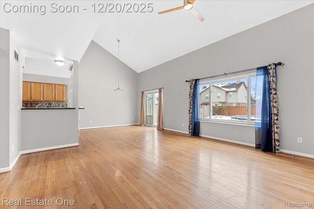 15405 Oakleigh, Southgate, MI 48195