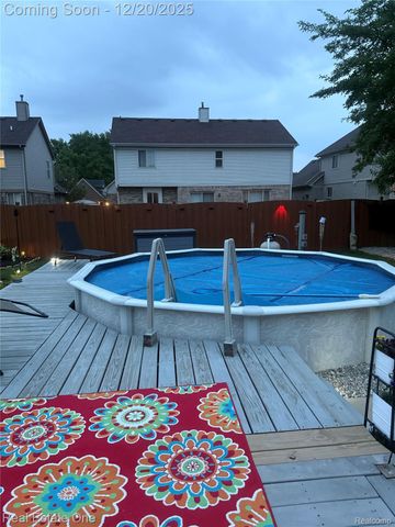 15405 Oakleigh, Southgate, MI 48195