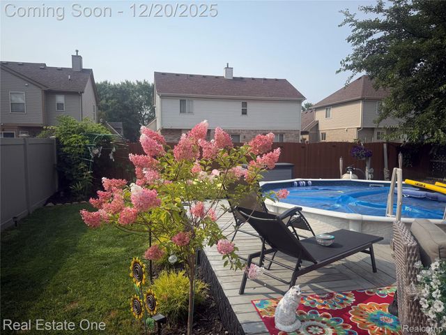 15405 Oakleigh, Southgate, MI 48195