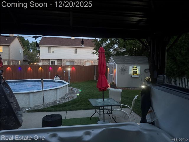 15405 Oakleigh, Southgate, MI 48195