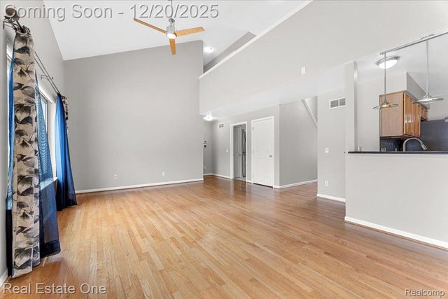 15405 Oakleigh, Southgate, MI 48195