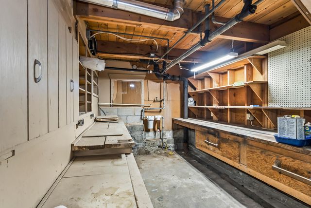 63710 O. B. Riley Road, Bend, OR 97703