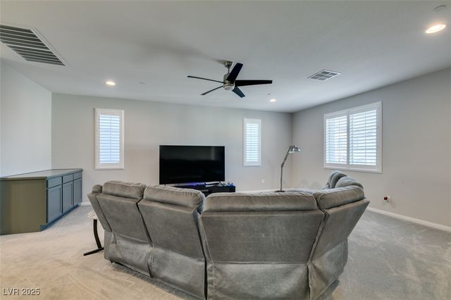 48 Verde Rosa Drive, Henderson, NV 89011