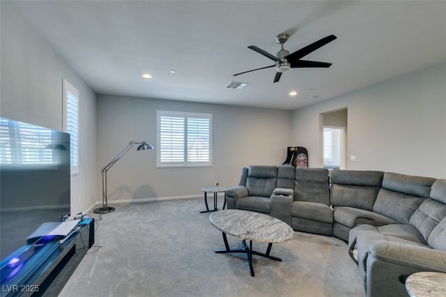 48 Verde Rosa Drive, Henderson, NV 89011