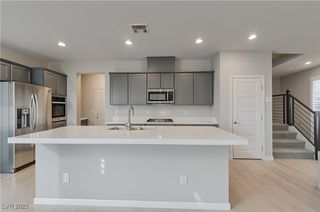 48 Verde Rosa Drive, Henderson, NV 89011