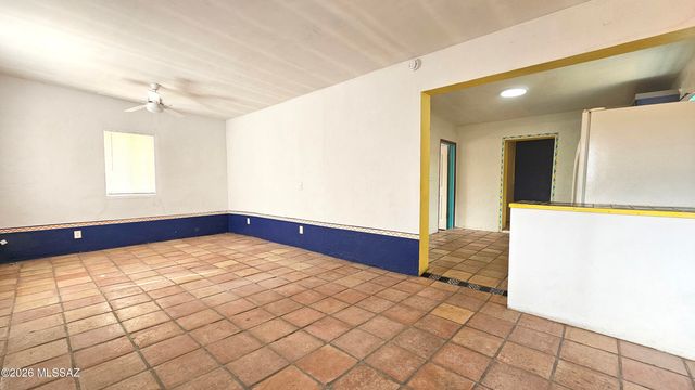 830 W Simmons Road, Tucson, AZ 85705