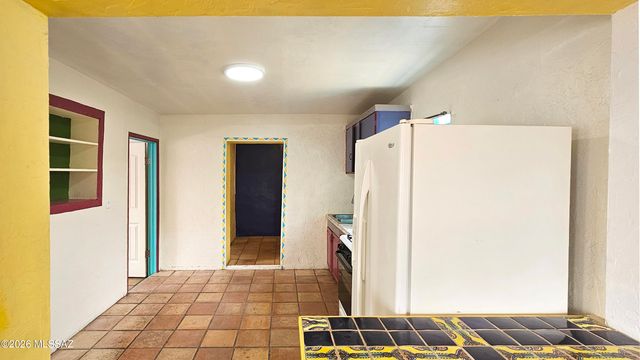 830 W Simmons Road, Tucson, AZ 85705