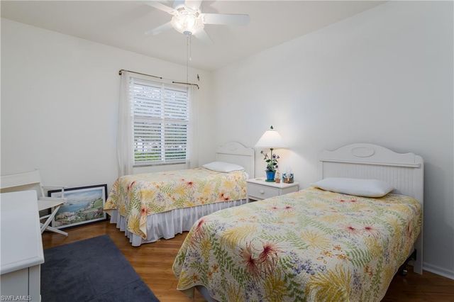 640 Lalique CIR 405, Naples, FL 34119