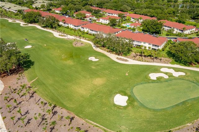 640 Lalique CIR 405, Naples, FL 34119