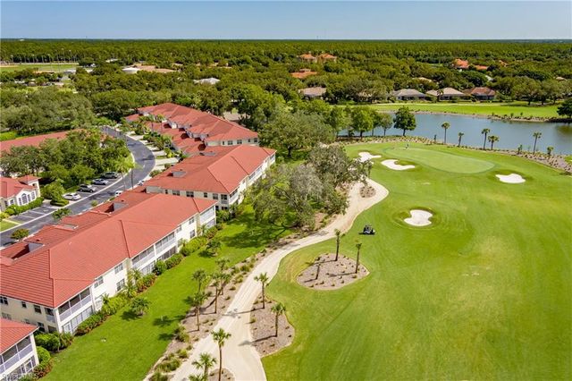 640 Lalique CIR 405, Naples, FL 34119