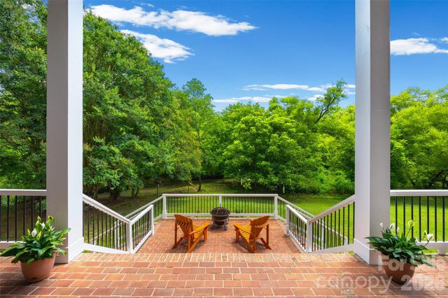 636 Landsdowne Court, Fort Mill, SC 29708