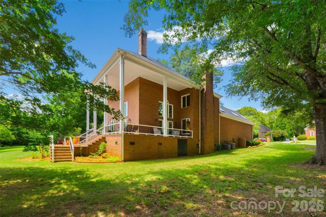 636 Landsdowne Court, Fort Mill, SC 29708
