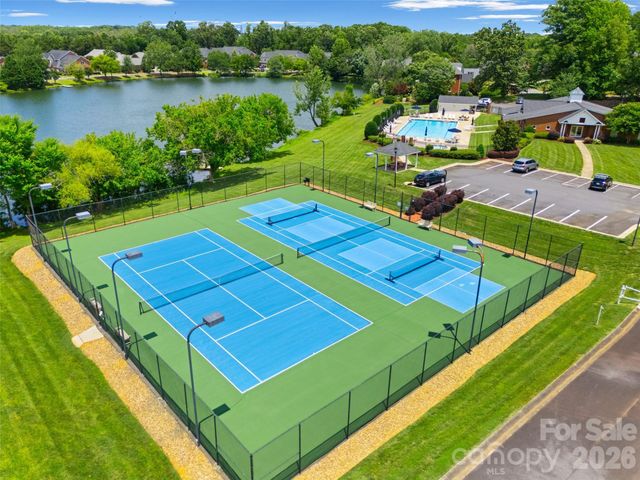 636 Landsdowne Court, Fort Mill, SC 29708