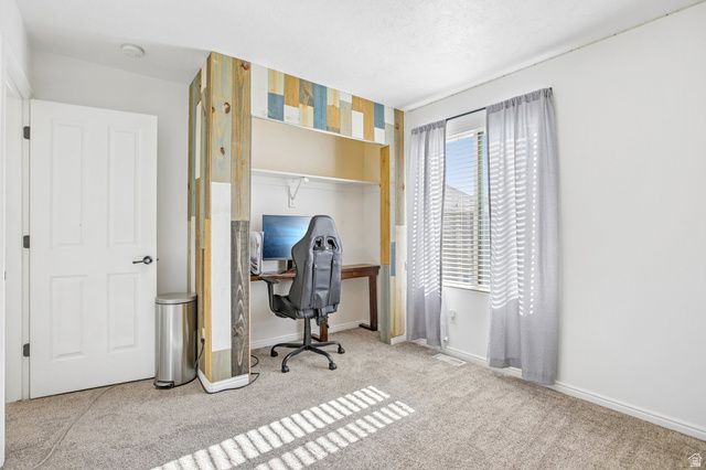 5037 W LONDON BAY DR, Riverton, UT 84096