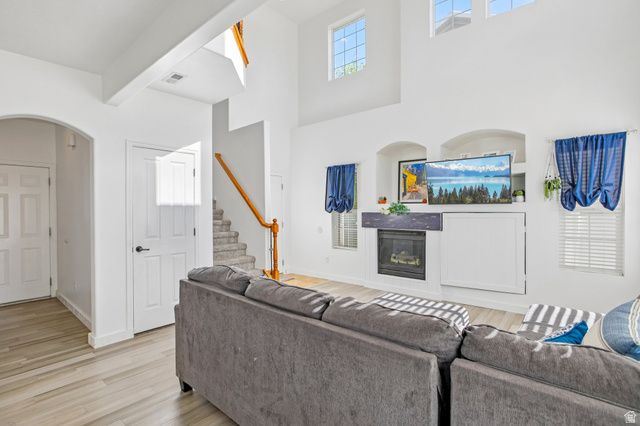 5037 W LONDON BAY DR, Riverton, UT 84096