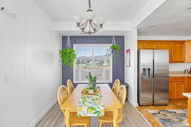 5037 W LONDON BAY DR, Riverton, UT 84096