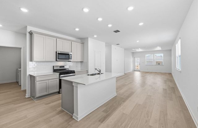 135 Rubber Tree WAY, Buda, TX 78610