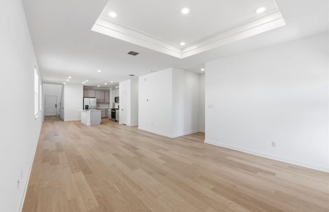 135 Rubber Tree WAY, Buda, TX 78610