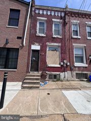 1835 N GRATZ STREET, Philadelphia, PA 19121