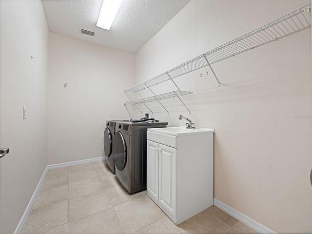 2015 SANDY GARDEN LANE, Winter Garden, FL 34787