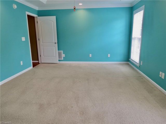 132 Feather Ridge Circle, Reidsville, NC 27320